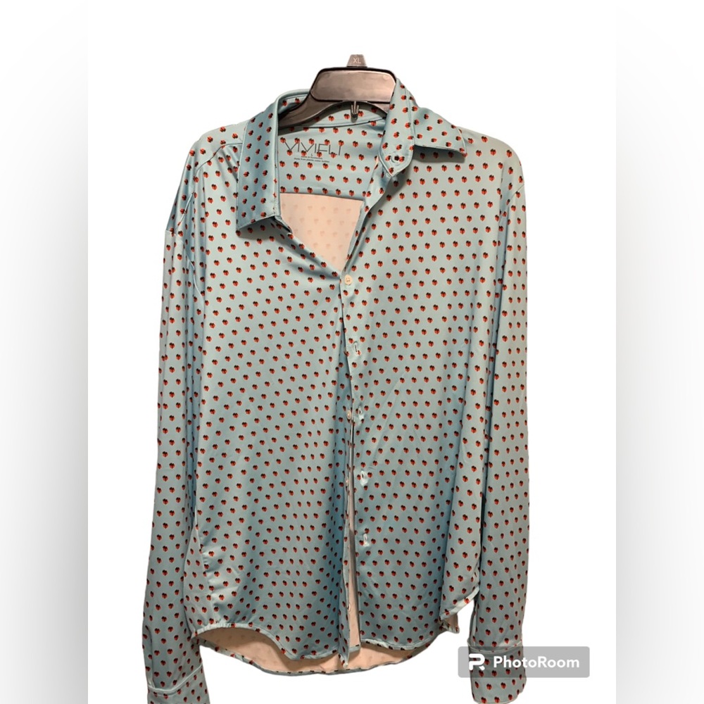 Men’s size‎ large Vivifli blue sunrise dress shirt made with plastic bottles
